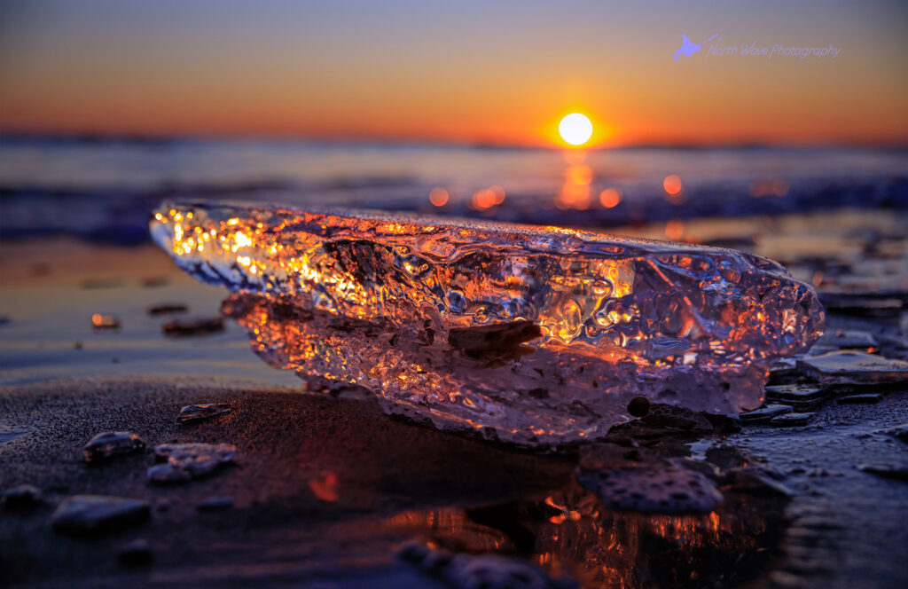 jewelry-ice-in-the-sunrise-for-macbookpro