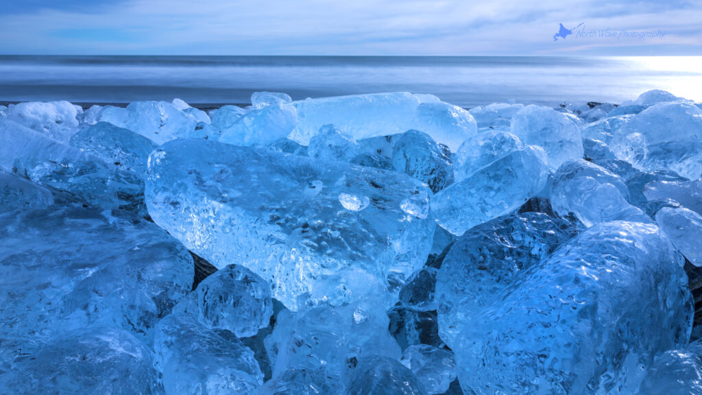 blue-jewelry-ice-for-imac-wallpaper-0043